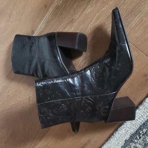 Nine West Pointy Toe Leather Booties - Western Vibes